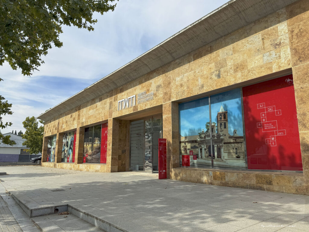 Información turística de Mérida en el Centro de Recepción de Visitantes