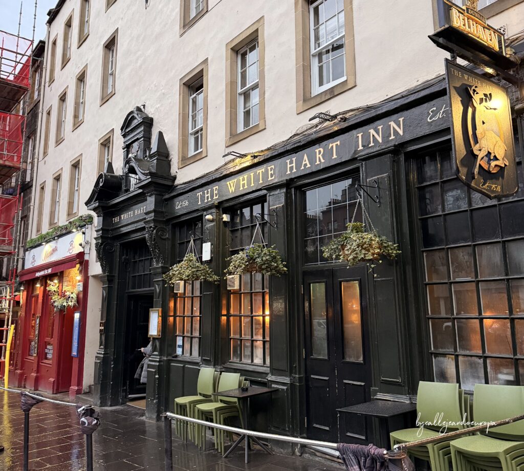 THE WHITE HART INN UNO DE LOS PUBS MÁS ANTUGUOS DE EDIMBURGO