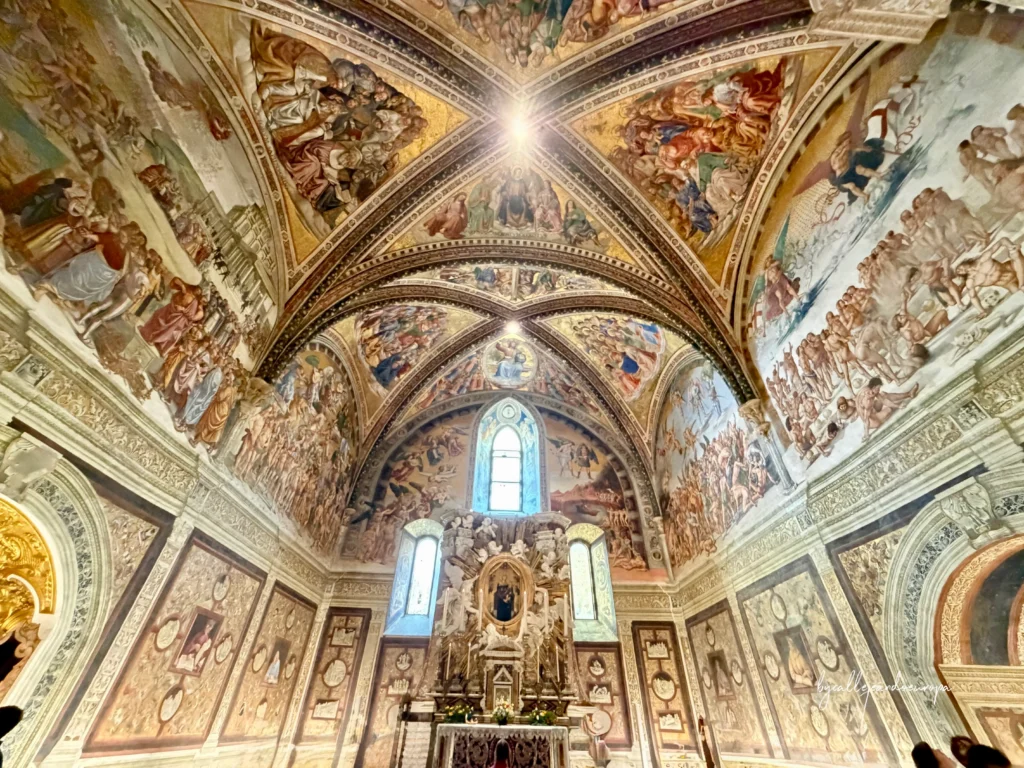 frescos de la Capilla de San Brizio en el Duomo de Orvieto