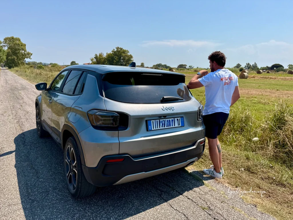 Coche de alquiler durante una ruta de 5 días por la Toscana y Umbría, la mejor forma de recorrer el centro de Italia.