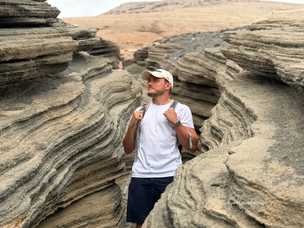Formaciones rocosas de Las Grietas en Montaña Blanca, Lanzarote